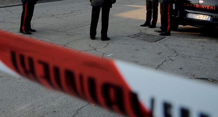 Catania, ucciso un consigliere comunale: agguato in un bar