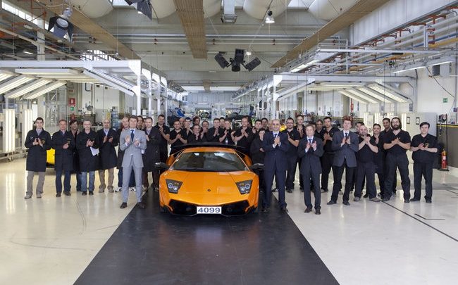 Offerte Lavoro Lamborghini: posizioni aperte per neolaureati