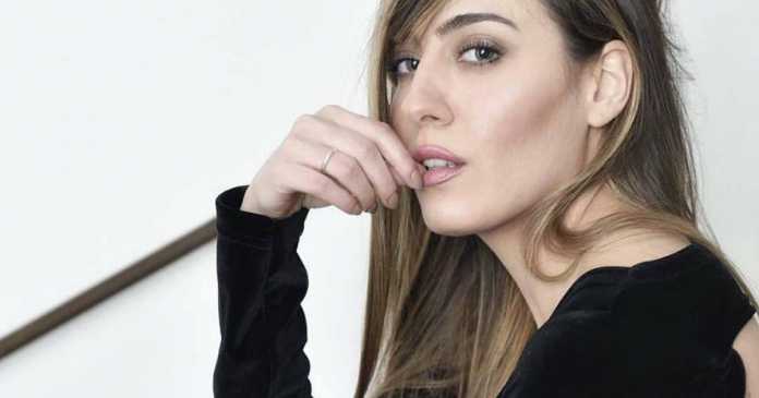 paola-saulino Chi è Paola Saulino? Wiki e Biografia dell’attrice per il No al Referendum
