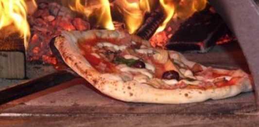 Pizzeria "Da Michele - I Condurro" a Milano: Indirizzo e Prezzi