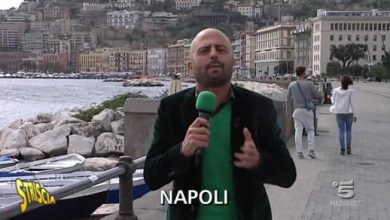 Photo of Napoli, in cinque su un motorino: Servizio Luca Abete Striscia la Notizia