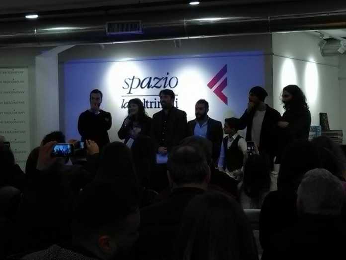 uomo-in-mare Marco D'Amore, Uomo in mare: Anteprima Feltrinelli Napoli 3 dicembre 2016 (Foto) 2