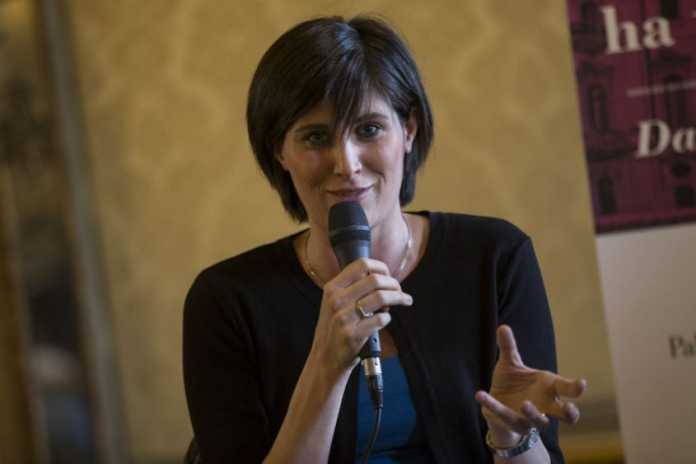 chiara-appendino Chiara Appendino Curriculum e Biografia: Altezza, Età e pagina Facebook