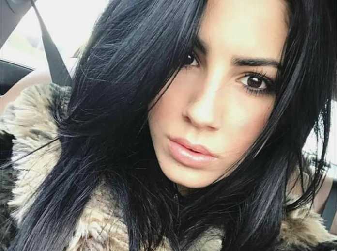 giulia-de-lellis Calendario Giulia De Lellis: Backstage Foto per GQ (Video)