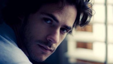 Photo of Chi è Jack Savoretti? Biografia del cantante ospite a “Stasera Casa Mika”