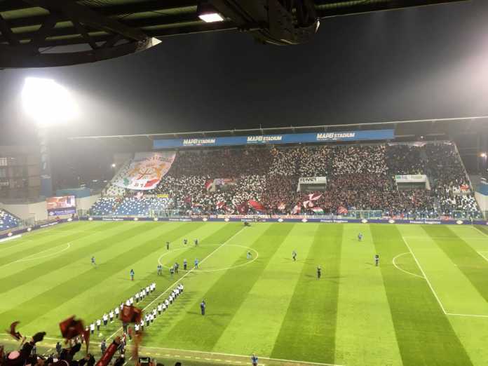 reggiana-parma-serie-c Reggiana-Parma 0-2: Cronaca, Tabellino e Foto Gallery 4