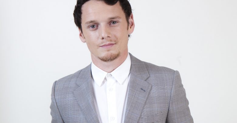 We don't Belong There, trailer dell'ultimo film con Anton Yelchin