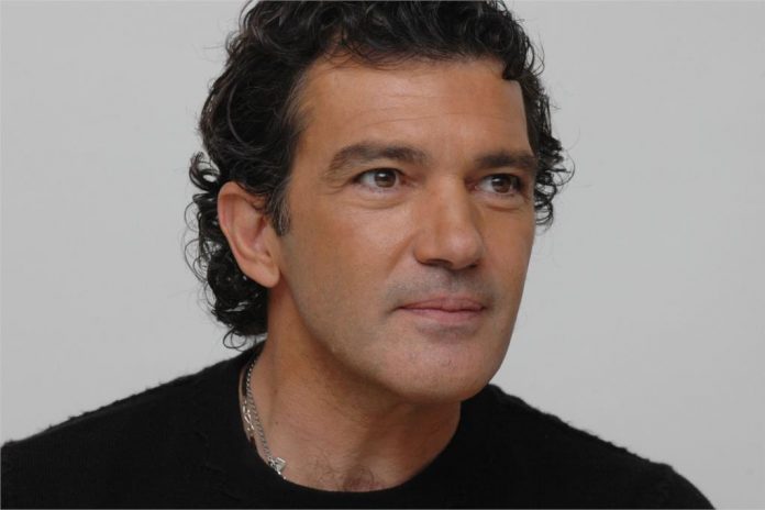 Antonio Banderas Antonio Banderas ricoverato per dolori al petto