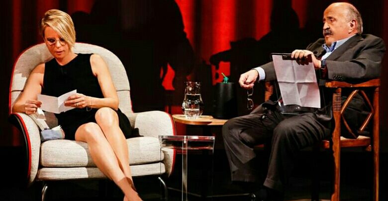 Maurizio Costanzo e Maria De Filippi a L'Intervista su Canale 5 (2 febbraio 2017)