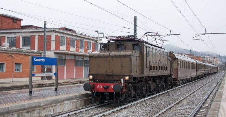 Reggia Express, collegamento Napoli-Reggia di Caserta: Orari e Costo biglietti