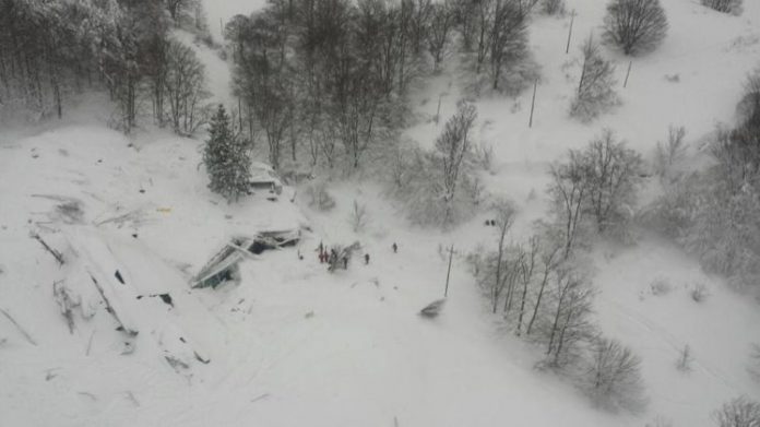 Rigopiano-Hotel Rigopiano, trovata una donna senza vita: è la settima vittima 2