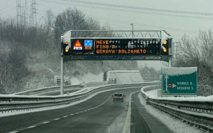 autostrade-neve-rischio-chiusura Viabilità, Autostrade a Rischio Chiusura per la Neve: la lista aggiornata