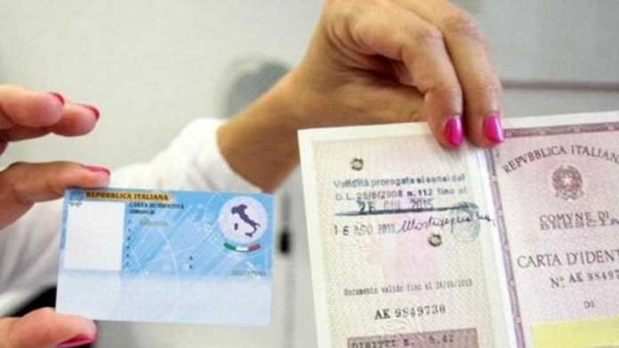 carta-identita-elettronica Carta d'identità elettronica: Come richiederla e Prezzo