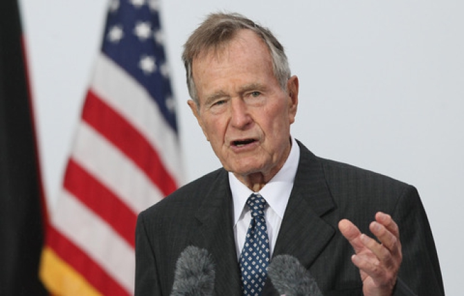 george-bush-senior George Bush senior ricoverato in ospedale: le Condizioni