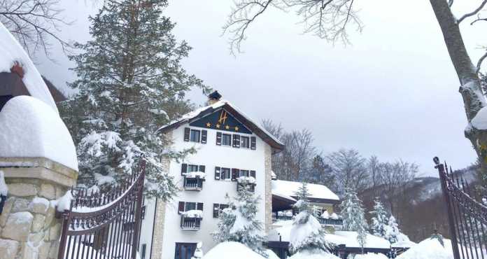 hotel rigopiano slavina Hotel Rigopiano, i Nomi dei 7 Dispersi per la Slavina