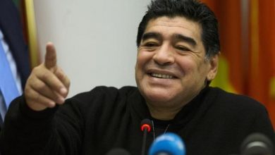 Photo of Maradona al San Carlo di Napoli per lo spettacolo di Alessandro Siani