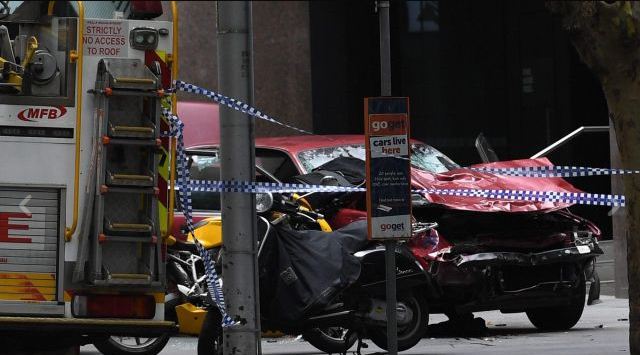 Australian Open 2017, auto contro folla: 3 Morti a Melbourne