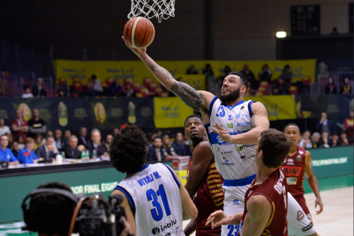 Final-Eight-Venezia-Brescia Brescia-Venezia 76-68: Cronaca e Tabellino (Final Eight Coppa Italia 2017)