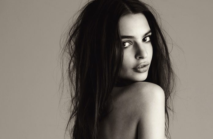 emily rata Emily Ratajkowski, Foto Rubate e Hackerate: Ultime Notizie