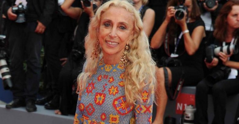 Milano Fashion Week, omaggio a Franca Sozzani in Duomo