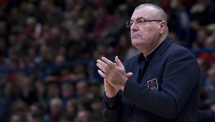 jasmine-repesa Milano-Brindisi 77-75, Repesa: