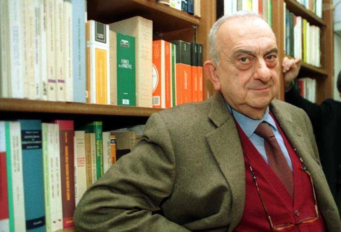 mario-guida-morto Morto Mario Guida, aveva 84 anni il pionere dell'editoria napoletana 1