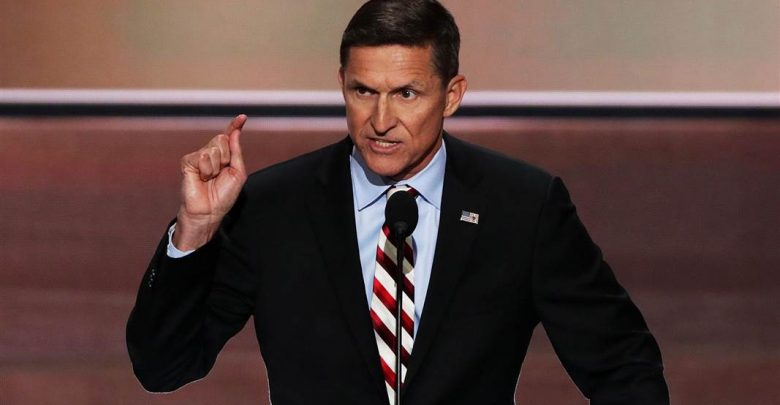 Usa, Flynn si Dimette: va via il Consigliere per la Sicurezza di Trump