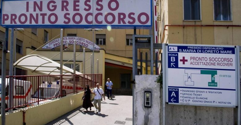 Napoli, Assenteismo al Loreto Mare: 55 Arrestati e 94 Indagati 2