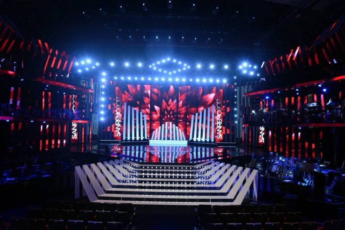 sanremo-teatro-ariston Festival Sanremo, Artisti in Gara la Prima Sera (7 febbraio 2017)