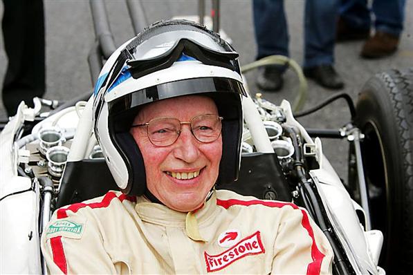 John Surtees Morto: l'ex-pilota di Formula 1 aveva 83 anni