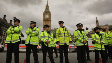 Photo of Attentato Londra, Furgone sulla folla a Finsbury Park: un arresto