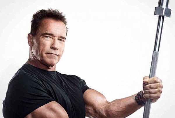 Celebrity Apprentice 2017, Schwarzenegger va via in polemica con Trump