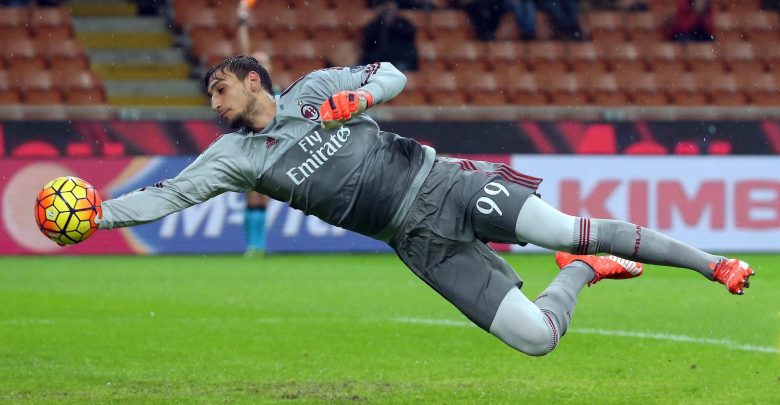 Donnarumma via dal Milan? United e City sul portiere