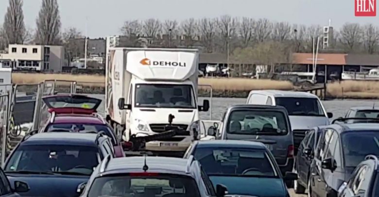 Anversa, tentato Attacco con Auto su strada pedonale (Video)