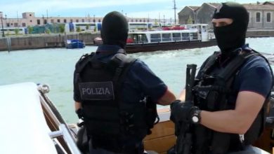 Photo of Venezia, 3 Arresti per Terrorismo