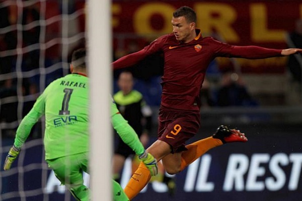 Roma, Dzeko ha già detto sì al Chelsea. Batshuayi pista fredda Roma, Dzeko ha già detto sì al Chelsea. Batshuayi pista fredda