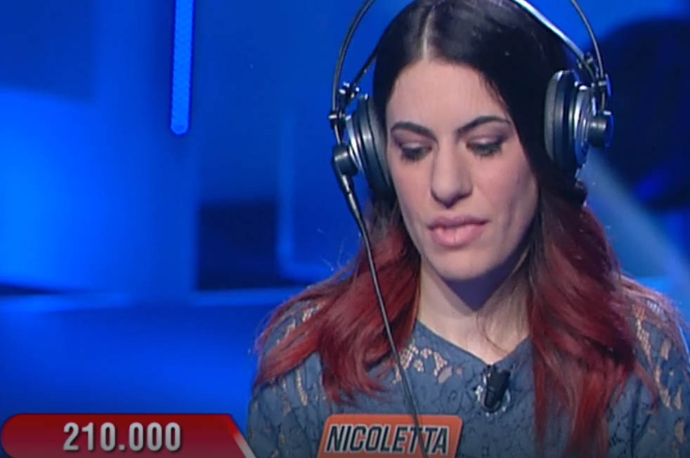 L’Eredità 9 novembre 2021, Pierluigi non indovina la parola alla Ghigliottina