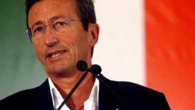 Photo of Gianfranco Fini, Sequestrato un milione di euro per riciclaggio