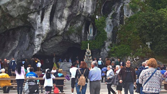Madonna di Lourdes