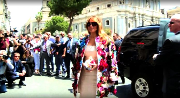 Melania Trump soprabito Dolce e Gabbana