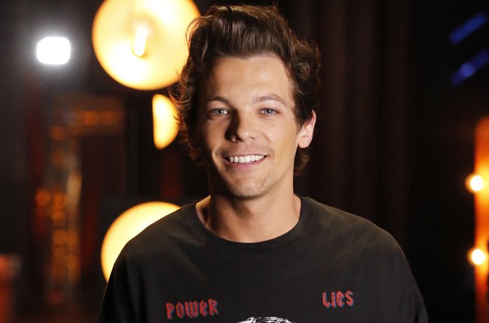 Louis_Tomlinson_2017_sorriso Louis_Tomlinson_2017_sorriso