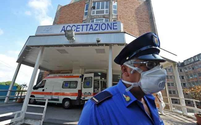 ospedale-cotugno-napoli-meningite