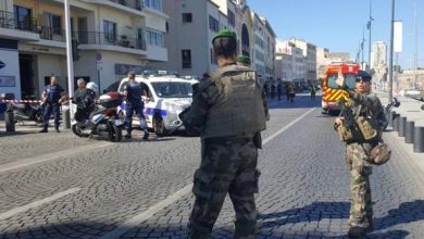 Photo of Auto contro Fermate Autobus a Marsiglia, un morto: è attentato?