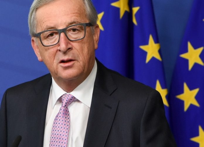Brexit, Juncker boccia gli inglesi: