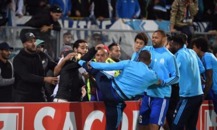 Evra, niente coppe fino a giugno e addio Marsiglia Evra, niente coppe fino a giugno e addio Marsiglia