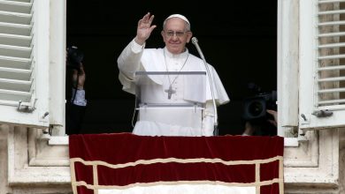 Photo of Angelus Papa Francesco oggi 4 febbraio:”guarigione del corpo mira alla guarigione del cuore”