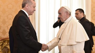 Photo of Erdogan da Papa Francesco: “preoccupazione per Gerusalemme”