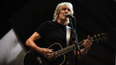 Photo of Pink Floyd: Roger Waters denuncia i fake caschi bianchi in Siria