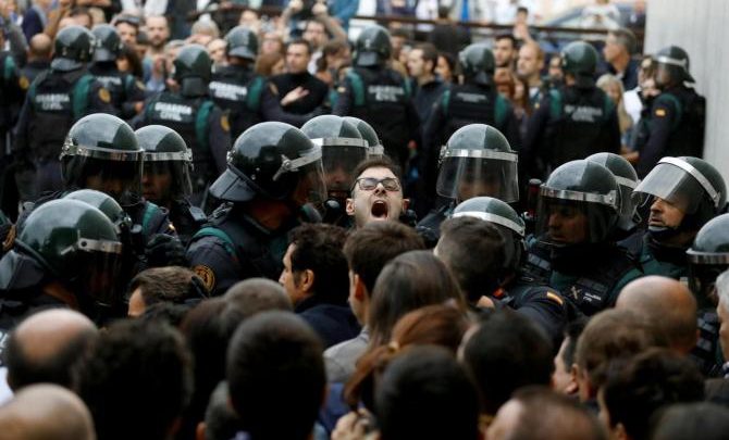 Due Catalogne Recensione