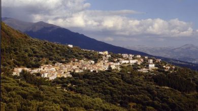 Photo of Coronavirus, l’Italia che resiste: nel Cilento il comune dà 800 € alle attività chiuse